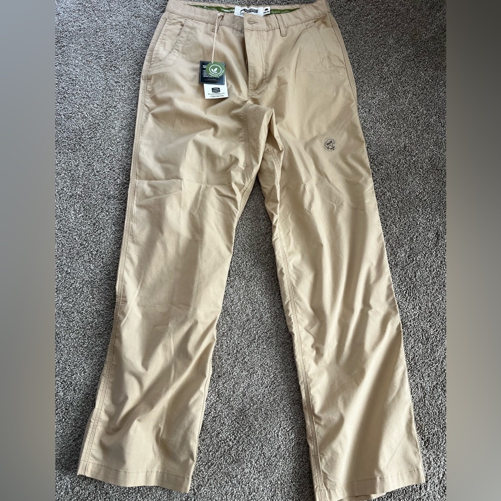 Men’s mountain khaki 32x32